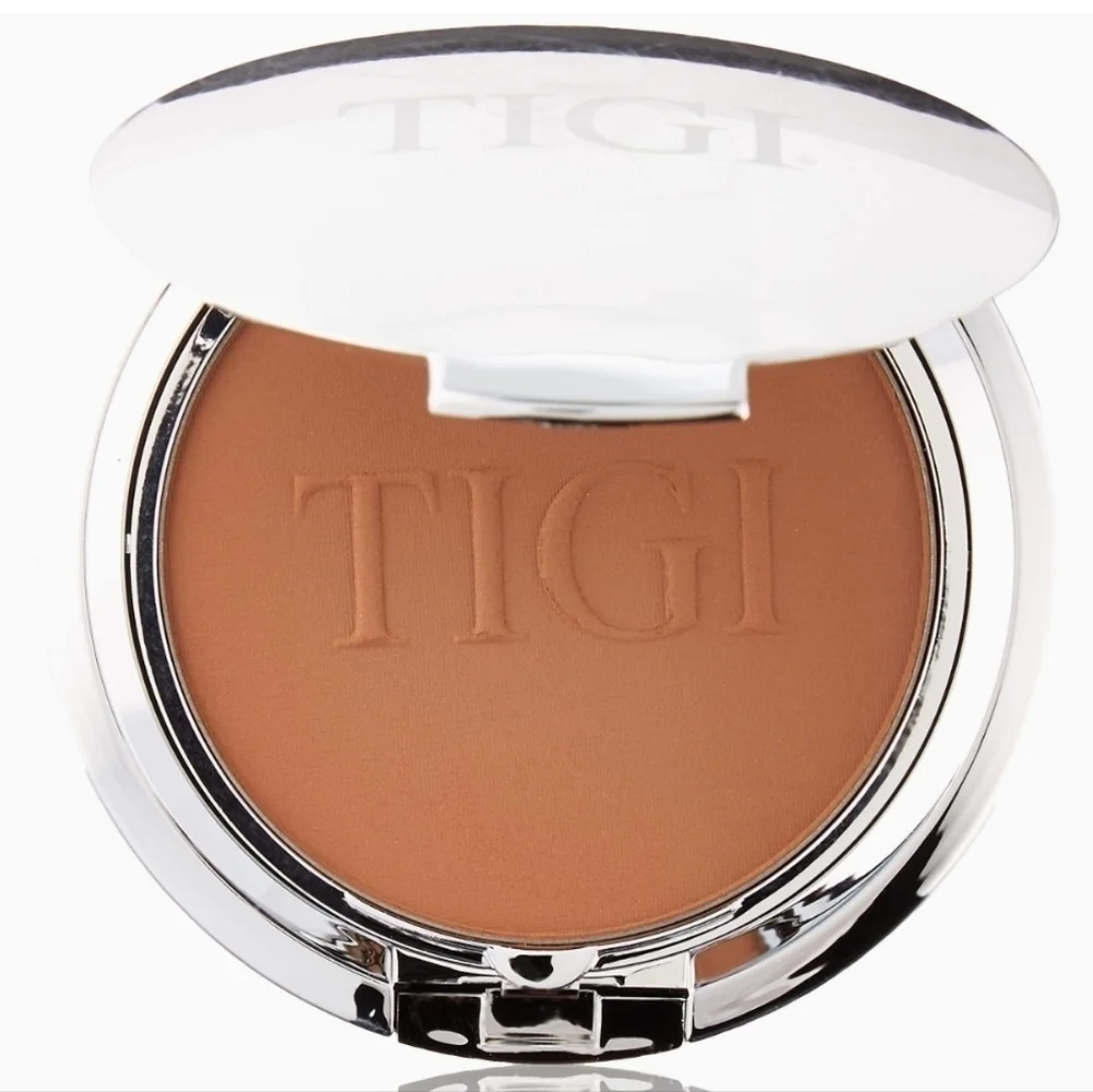 LAST ONE ❤️ TIGI Powder Foundation Shade  Entice